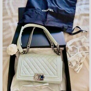 RARE FIND!  NWT/NIB: 21K CHANEL BOY HANDBAG Ruthenium - Light Blue